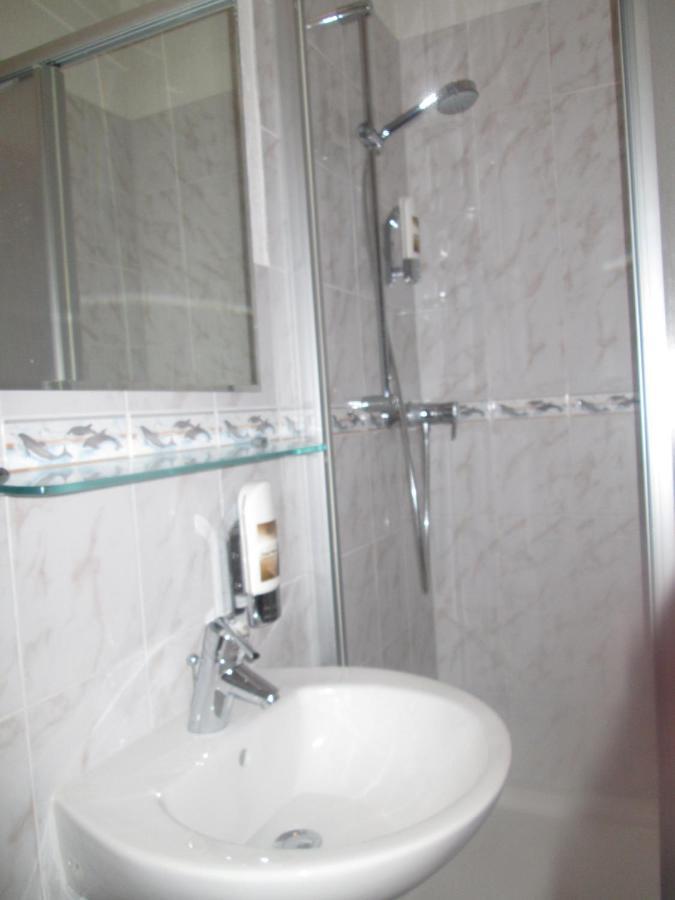 Gruener Baum Nuernberg Brunn Hotel Kamer foto